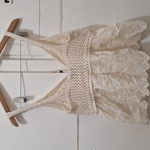 NWT ZARA BEIGE EMBROIDERED KNIT TOP - Picture 12 of 13